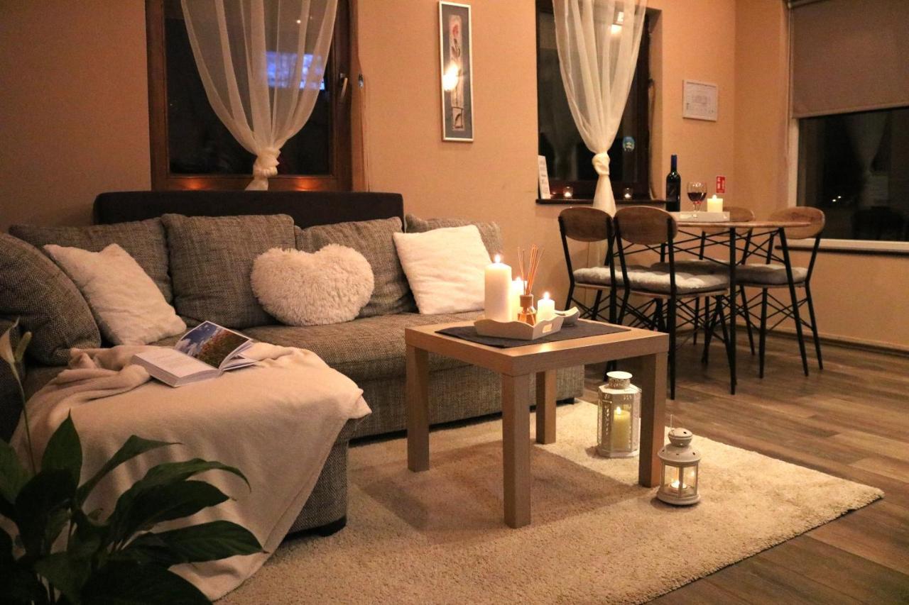 Guest House Studio Apartman Marina - With Jacuzzi, Free Parking, Pet Friendly Karlovac Ngoại thất bức ảnh
